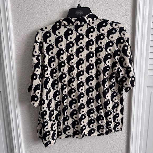 Forever 21 Black and White Yin Yang Button-Up Shirt - Picture 3 of 3